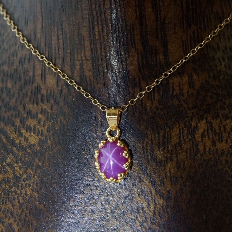 Handmade】合成スタールビー クラウンモチーフ ペンダントトップ 18k