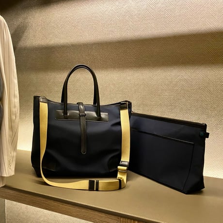 バッグ HORWEEN SHELL CORDOVAN CROSS-BODY BAG HORWEEN COLOR#8 SHELL CORDOVAN CROSS BODY BAG FOR DAILY USE.