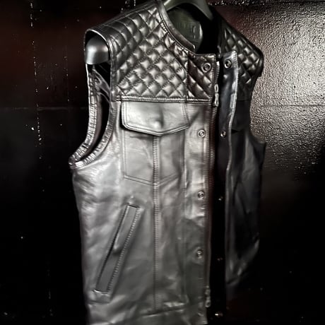 Club style Vest padded Var.