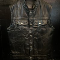 Club style vest 1st