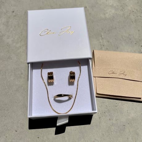 【専用】～～GIFT  BOX ～～                    ※ラッピングを複数ご希望の場合は必ず商品と一緒にご購入お願いします