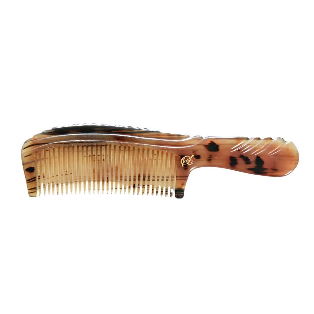 Strawberry cream | Stephanie comb Strawberry cream | Stephanie comb