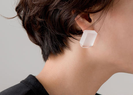 NUEN　SURFACE　EARINGS / PIERCE　SHORT
