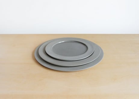 MOTON DESIGN STUDIO　SUITAGAMA　SG02 Plate　S　Gray