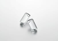 NUEN　HALF　EARRINGS / PIERCE