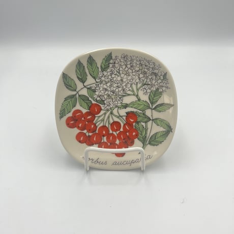 ArabiaボタニカシリーズRowan Tree Berry 飾りプレート ArabiaボタニカシリーズRowan Tree Berry 飾りプレート
