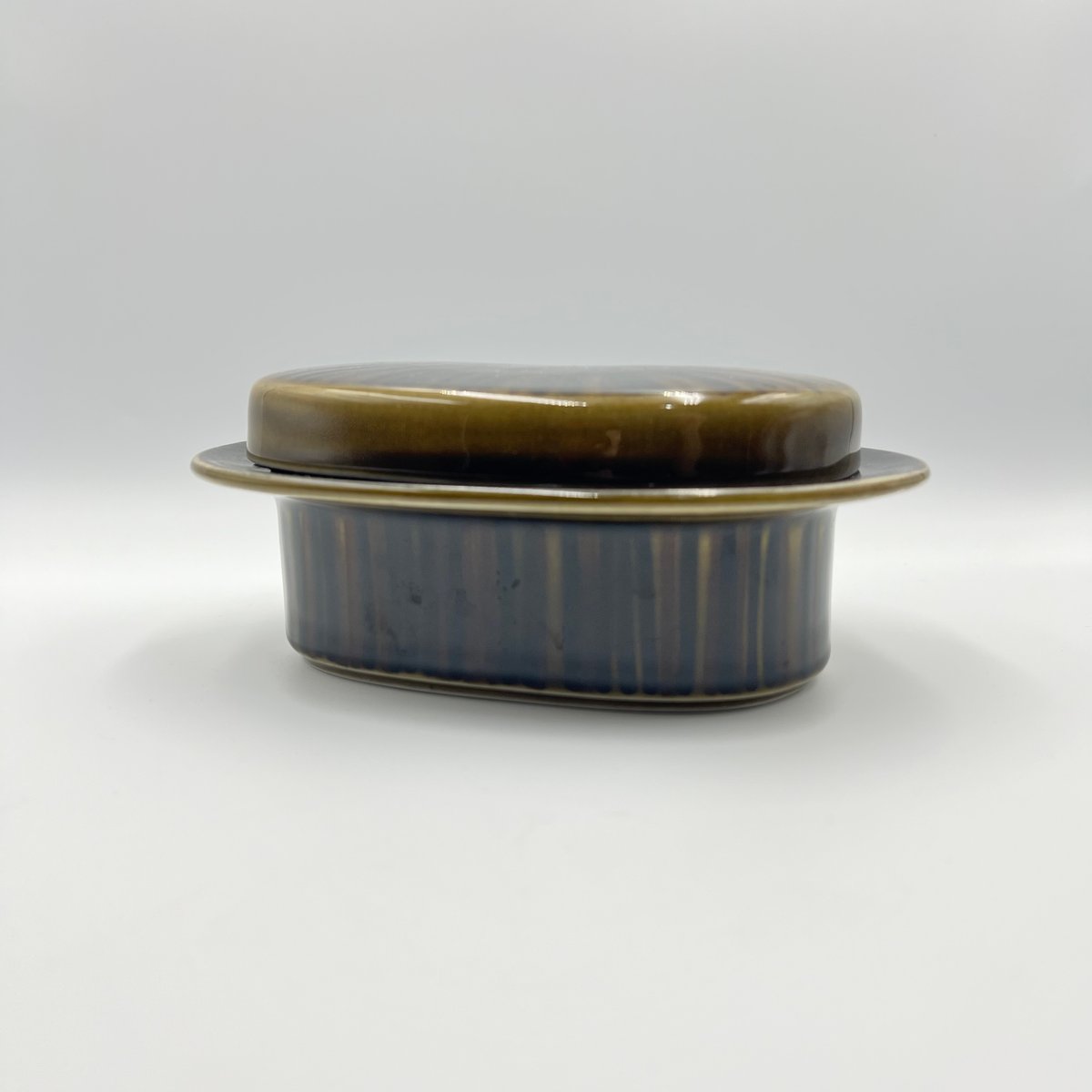 059)北欧 ヴィンテージ 廃盤品 ARABIA アラビア / Kosmos コスモス バタ