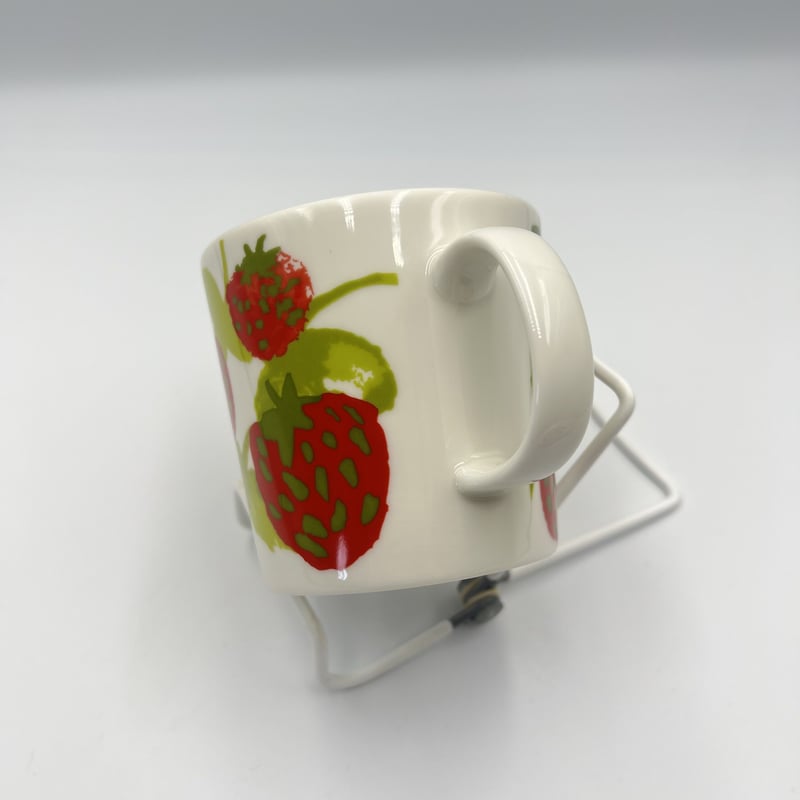 ARABIA アラビア いちご食器セット マグカップ & ボウル 新品 ARABIA アラビア いちご マグカップ 新品 北欧食器 - メルカリ