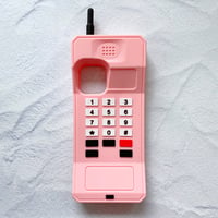 レトロな携帯電話のiPhoneケース（ピンク）