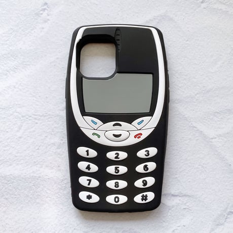 Nokia風レトロ携帯電話のiPhoneケース（ブラック）