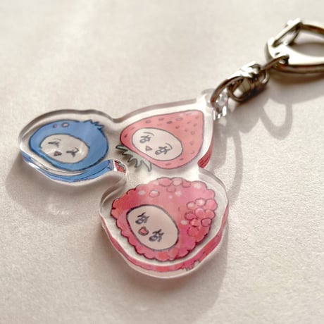 ぎゅうにゅう アクリルキーホルダー ベリーのこ