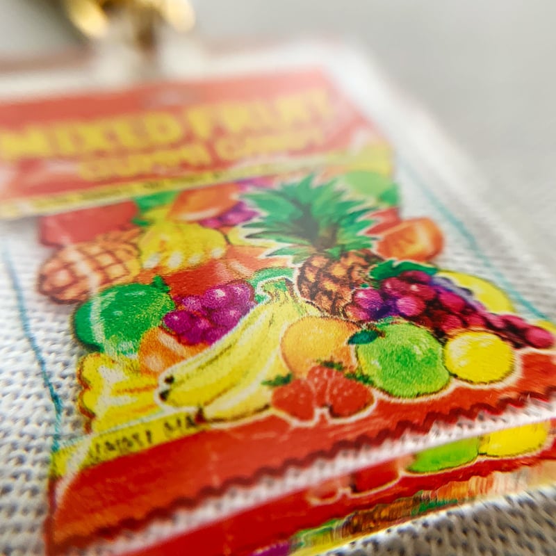 クニシゲリエ フルーツグミ キーチェーン | EMICE