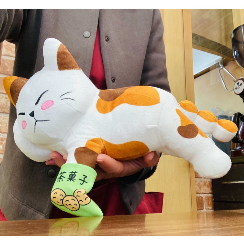 お茶屋の看板ねこ】みたらしちゃん❤「考えとくね」ぬいぐるみ ＜送料