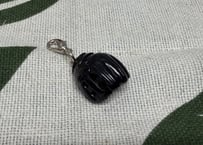 スポーツマスコットチャーム　グローブ（黒）