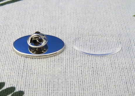 ピンバッチパーツ　楕円型30×17mm