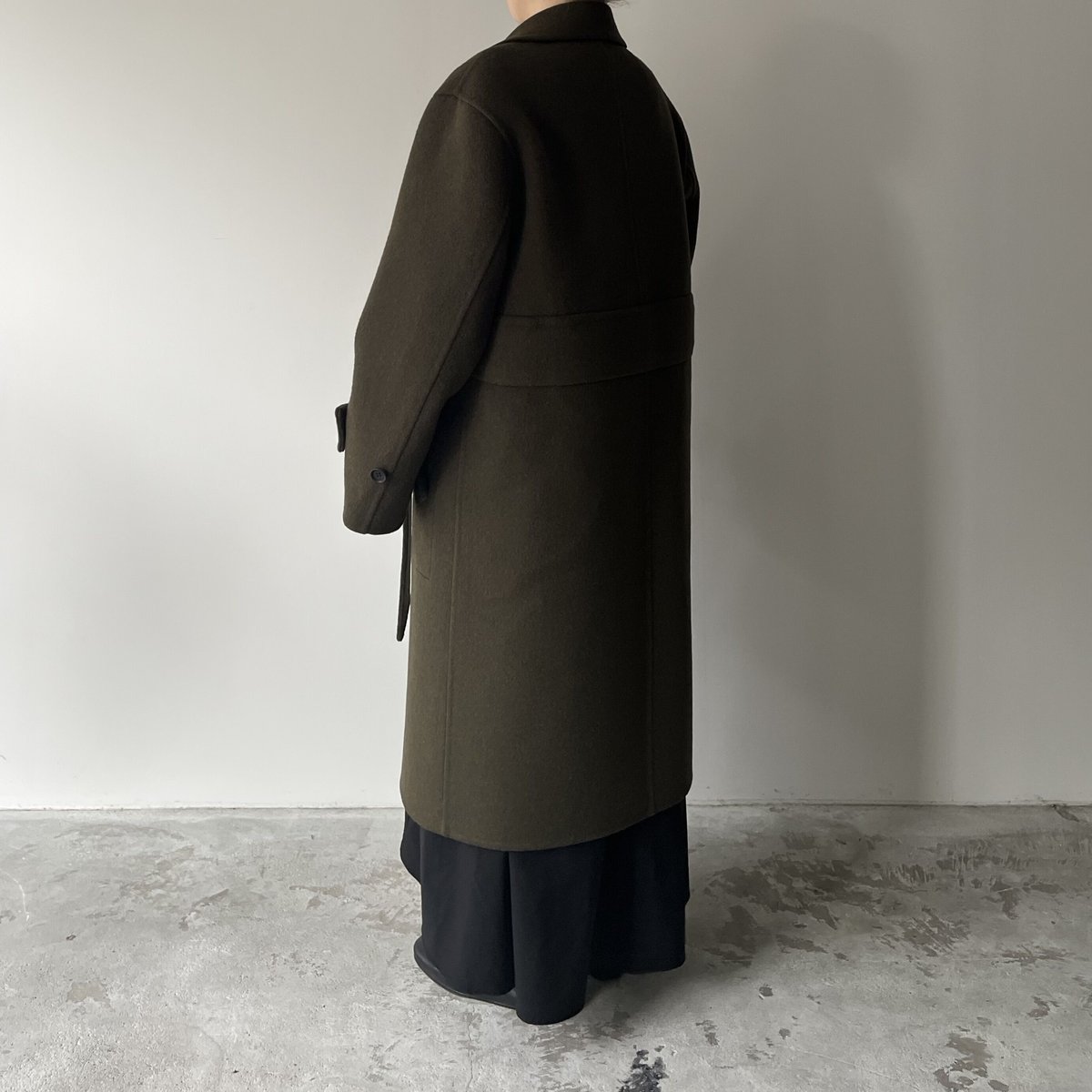 POSTELEGANT Dry Wool Rever Hooded Coat | www.darquer.fr