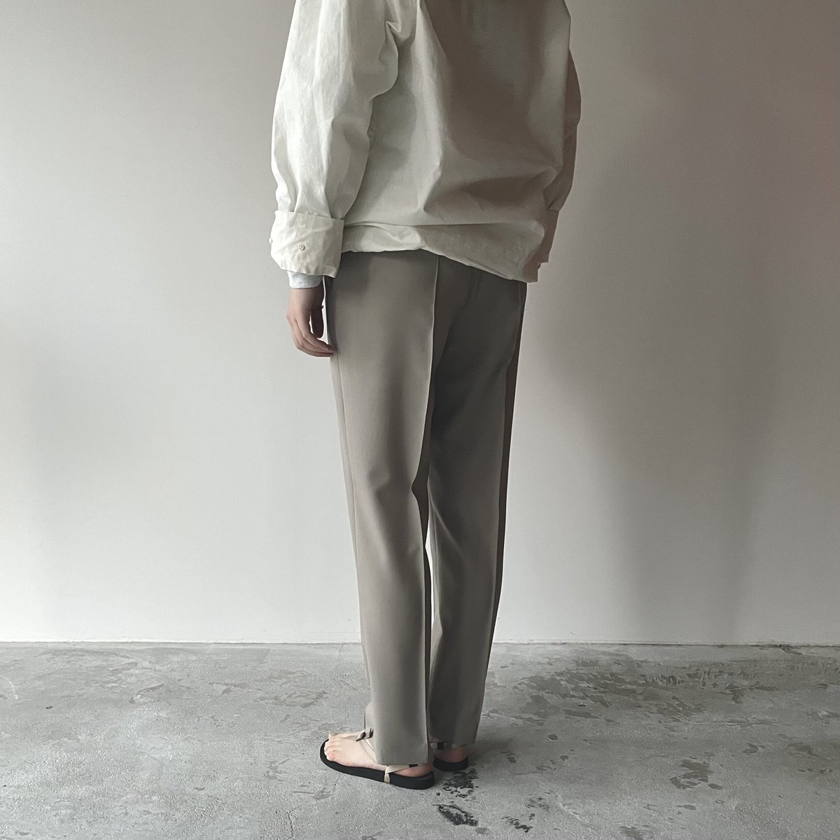 POSTELEGANT/ Wool Easy Trousers | TIMELESS