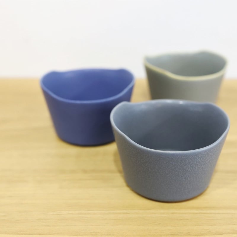 yumiko iihoshi porcelain / unjour bowl S | moth