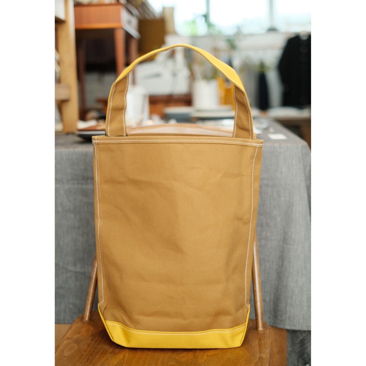 TEMBEA / BAGUETTE TOTE MIDIUM | mother duck ON