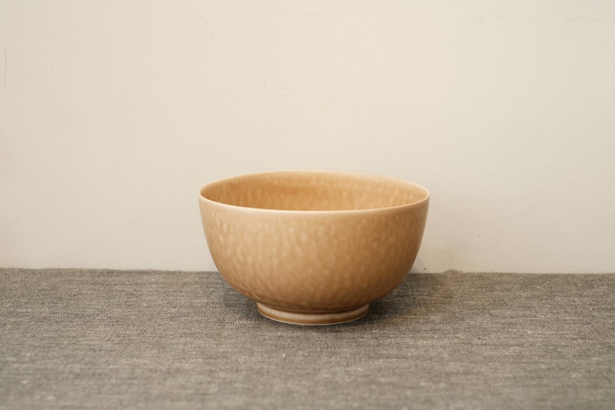 yumiko iihoshi porcelain / ReIRABO Redonburi |