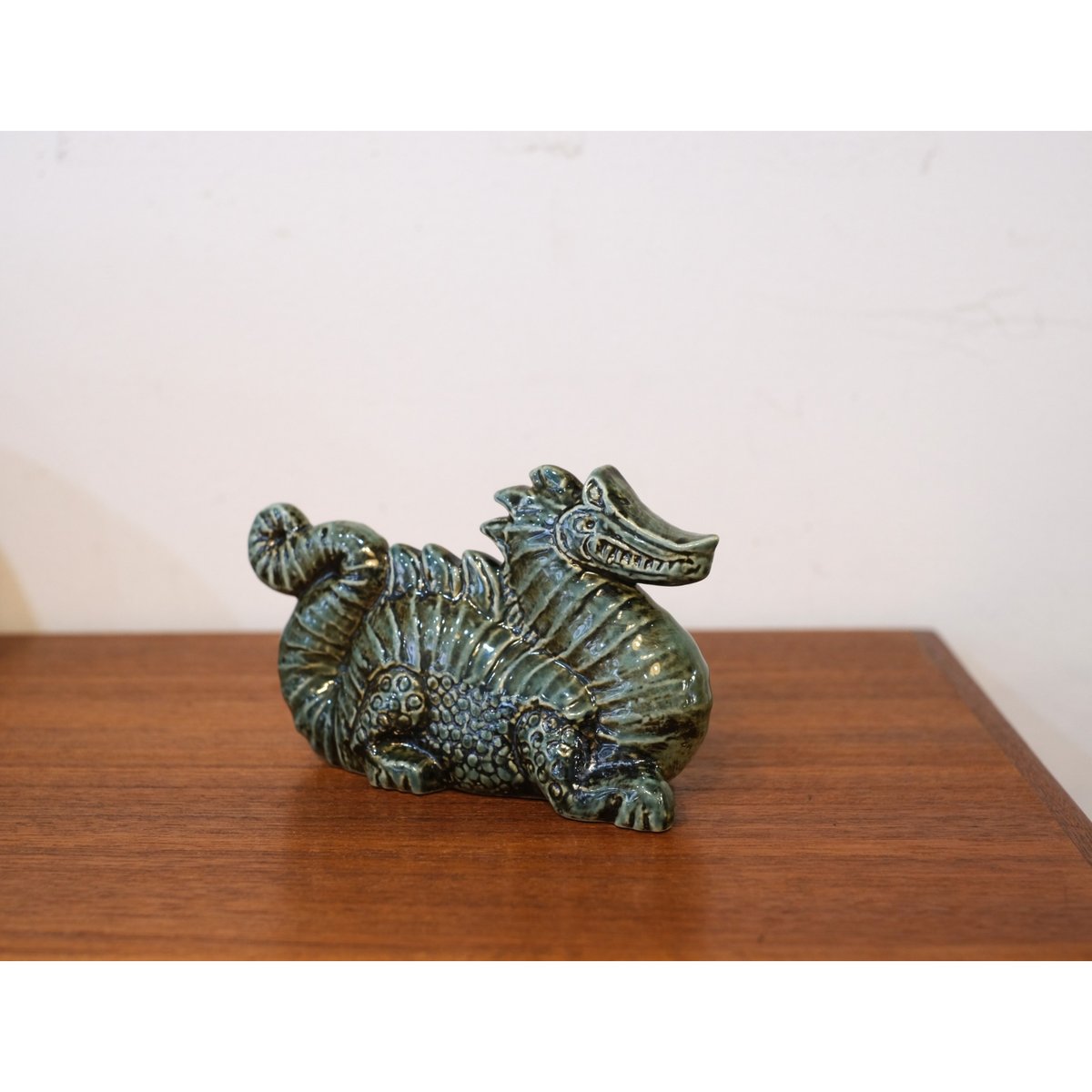 【moco】リサラーソン Lisa Larson 海のドラゴン　置物 陶器 新商品】リサ・ラーソン最新作、海と森と、愛のドラゴン