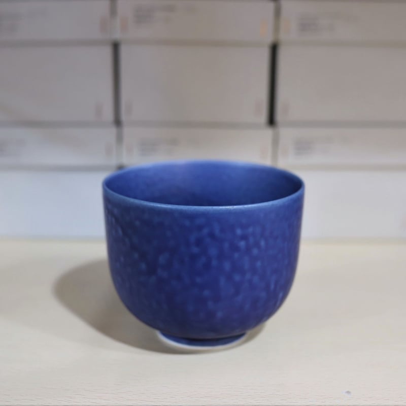 yumiko iihoshi porcelain / ReIRABO matcha bowl