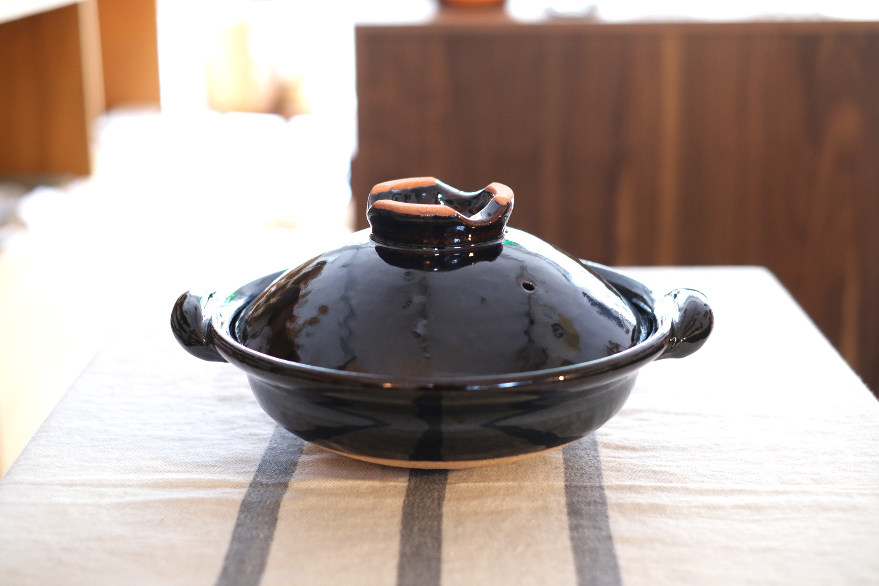 おしゃれな漆器 工芸品 ベトナム 作家作品 和食器 モダン　ブラック　お節　鍋 original