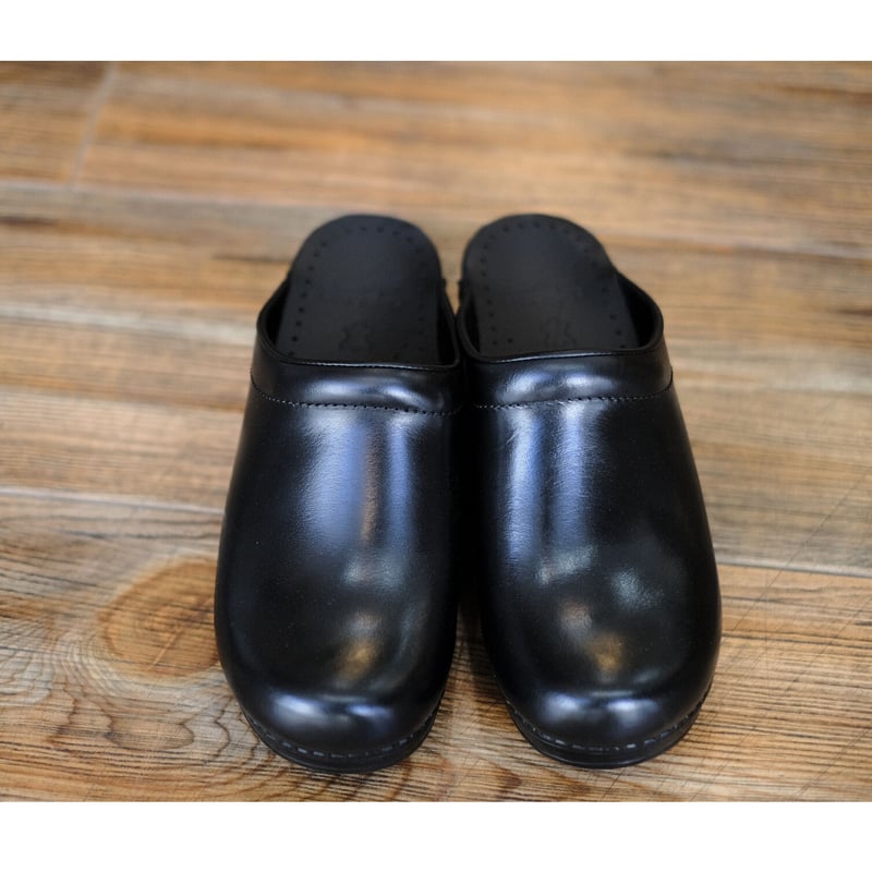 DANSKO / Sonja (Black Cabrio) | mother duck ON