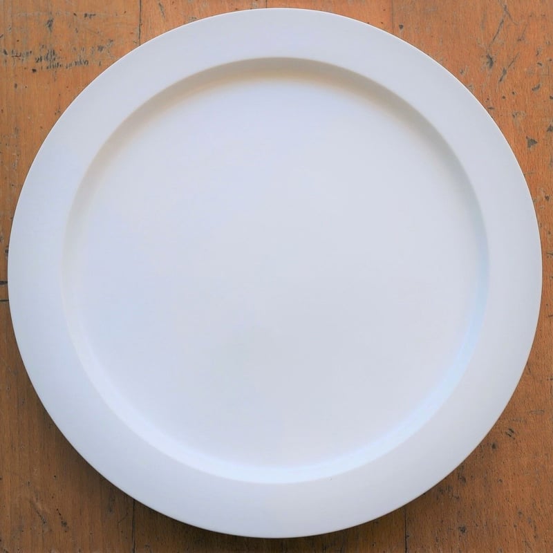 yumiko iihoshi porcelain / unjour matin plate |