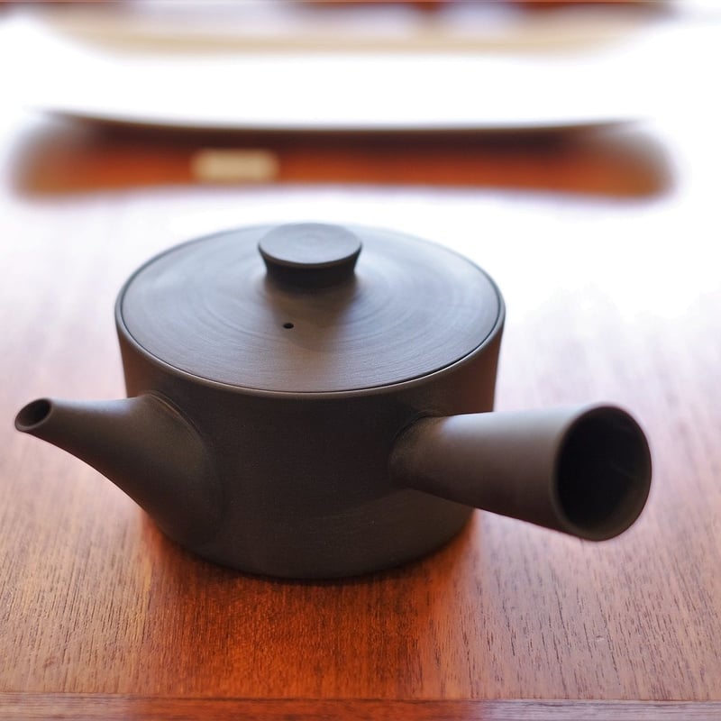 yumiko iihoshi porcelain / kyu-su (kuro) L | mo