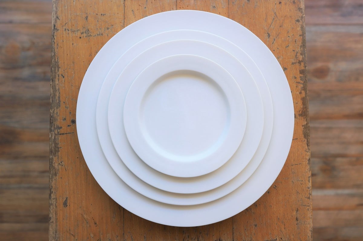 yumiko iihoshi porcelain / unjour gouter plate