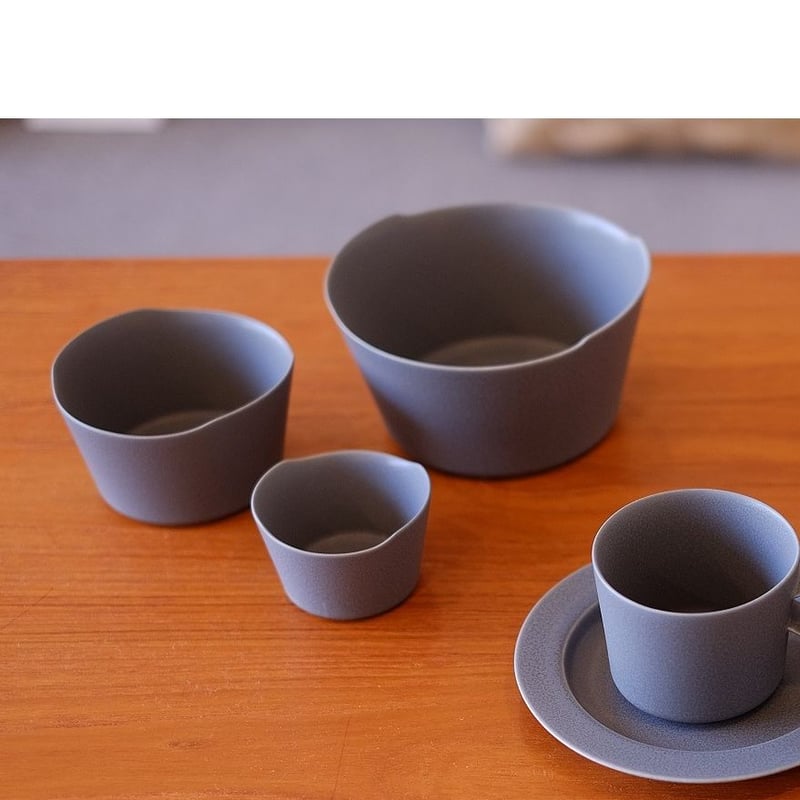 yumiko iihoshi porcelain イイホシユミコdishes yumiko iihoshi porcelain （イイホシユミコ） / dishes