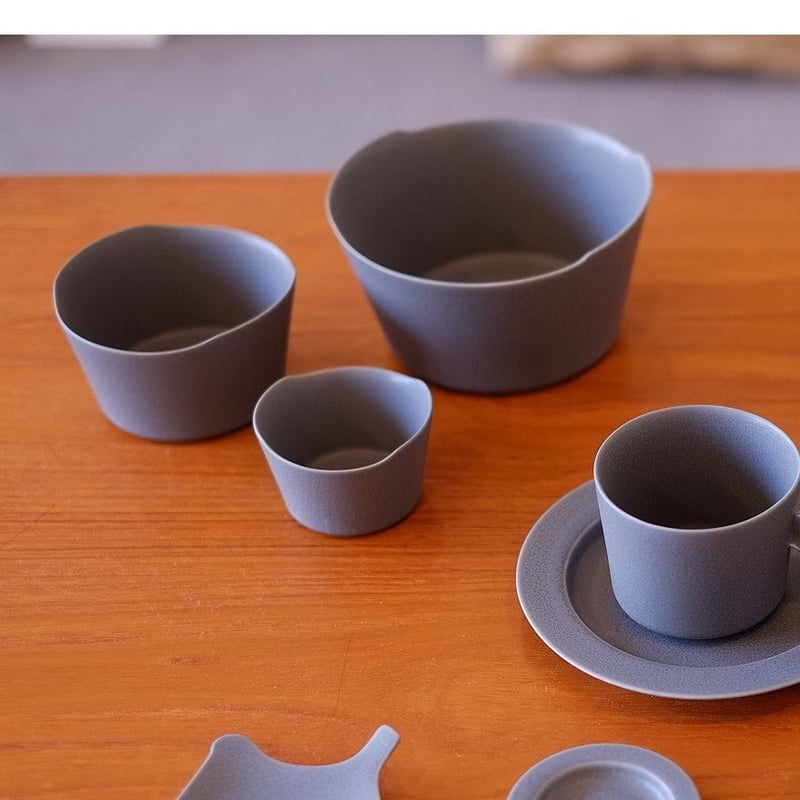 yumiko iihoshi porcalain / unjour bowl M | moth