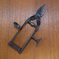 TAjiKA / BRANCH & ROOT SHEARS | mother duck ON