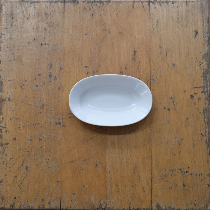 yumiko iihoshi porcalain / oval plate SS | moth