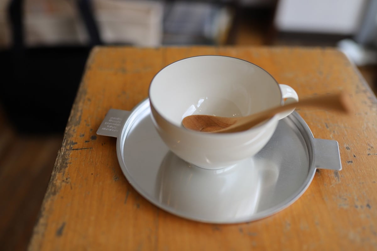 yumiko iihoshi porcelain / oxymoron2 tea cup |