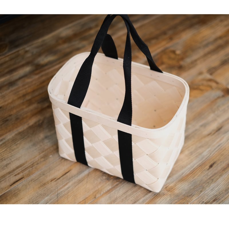 白樺のかごバッグ (M) / ブラックハンドル | mother duck ONLINE S