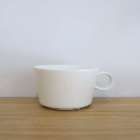 yumiko iihoshi porcelain / unjour apresmidi cup