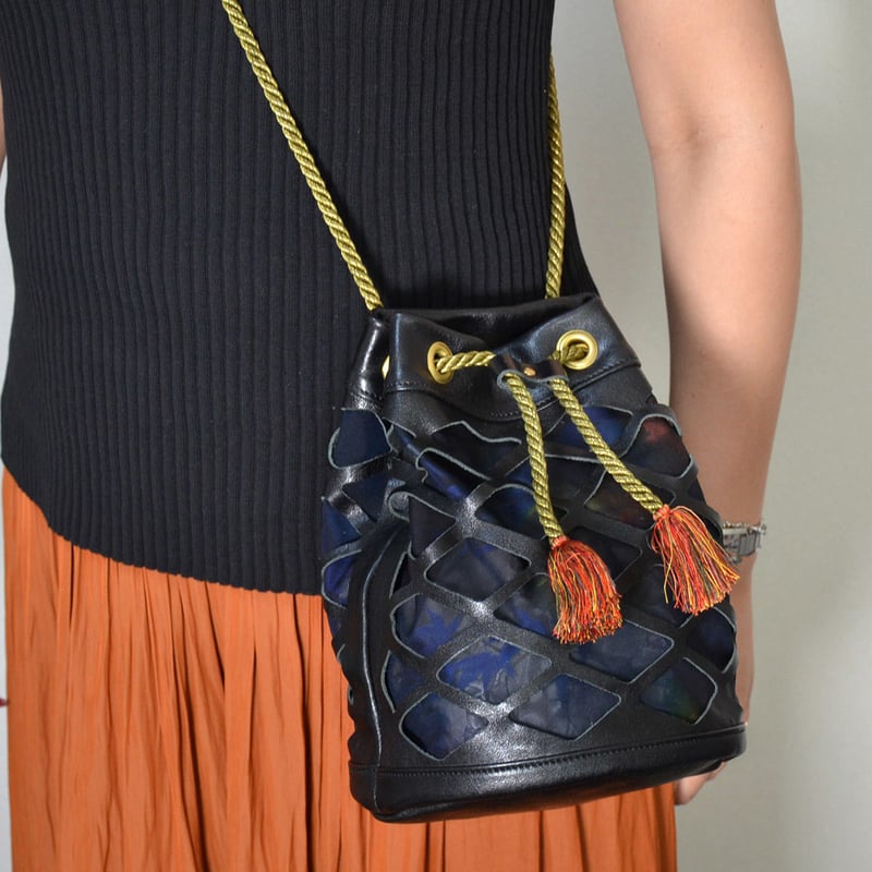 レザー巾着バッグ 巾着ショルダーバッグ | 和柄レザーバッグ