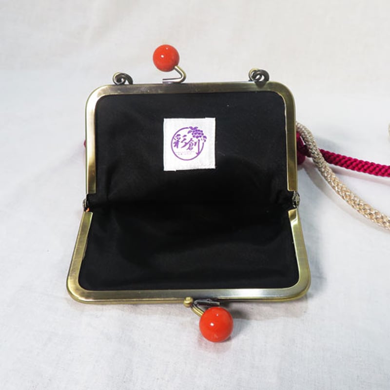 がま口サコッシュ 黒花柄帯 スマホショルダー | 和柄レザー がま口サコッシュ 黒花柄帯 スマホショルダー | 和柄レザー