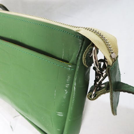 レザー横型ポシェット　コンパクト　ショルダーバッグ　着物リメイク　クロコ型押しレザー　カーキ【受注製作商品】