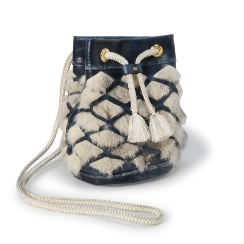 レザー巾着バッグ 巾着ショルダーバッグ ネイビーラビットファー