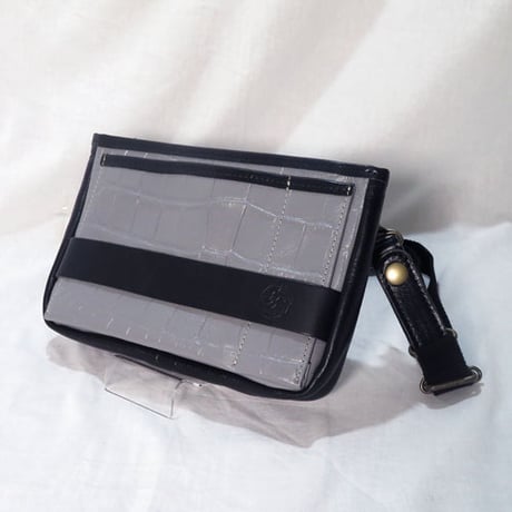 レザーツールバッグ　着付け師考案　２wayツールバッグ　着物リメイク　クロコ型押しレザー　グレー　バイカラー