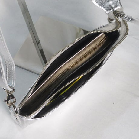 レザー横型ポシェット　シルバー　ミニポシェット【受注オーダー品】