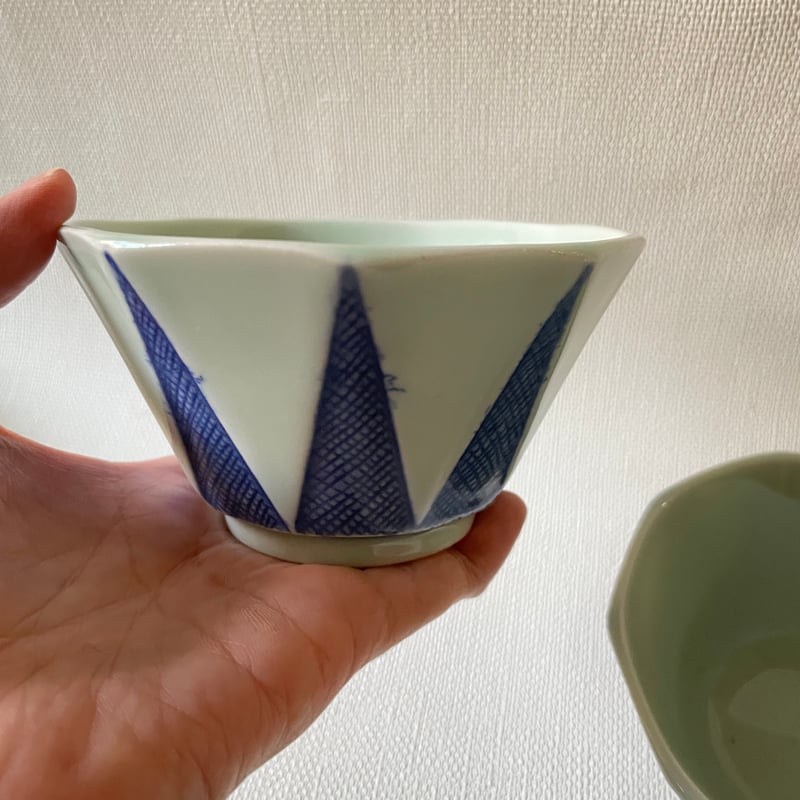 瀬戸焼 青磁九角向付 三角文様 昭和 | れいゆぅる rayures