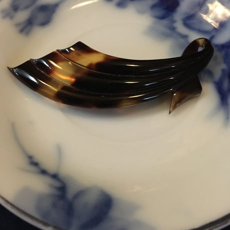 ヴィンテージブローチ　鼈甲リボン　デッドストック（未使用）大