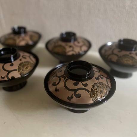 輪島塗　蓋付き吸物椀　牡丹唐草文様　5客セット(共箱付)