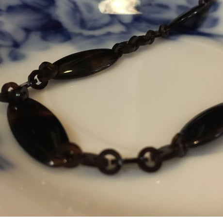 ヴィンテージネックレス　黒鼈甲　デッドストック（未使用品）
