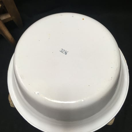 琺瑯洗面器　　　　昭和４０年〜５０年頃