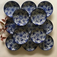瀬戸染付小皿　渦巻なずな文様　明治時代